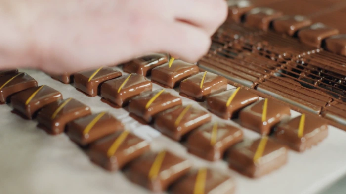 Fabrication artisanale de chocolats dans les Hautes-Pyrénées